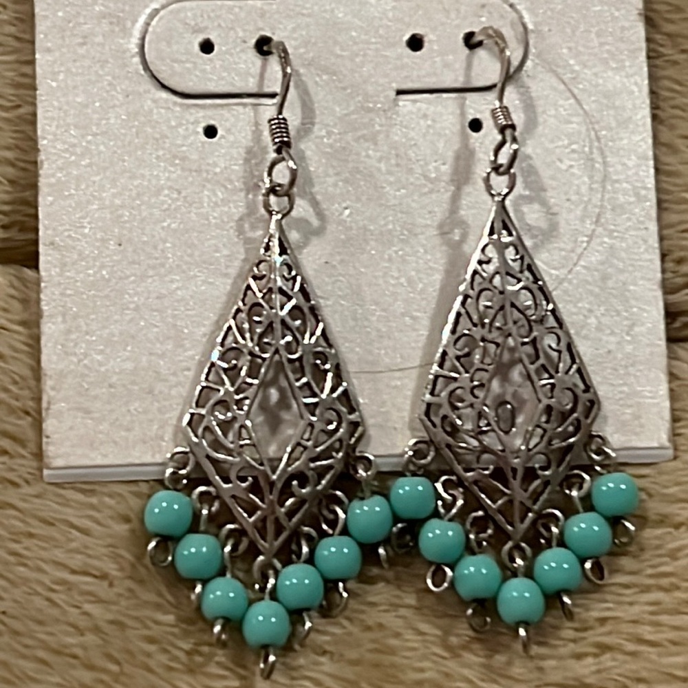 Sterling silver filigree dangle earrings NWT